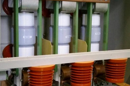 真空滅弧室什么時(shí)候更換合適？